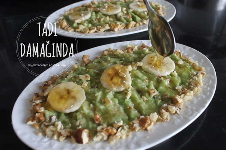 Ballı Muzlu Avokado