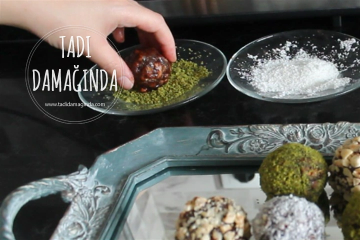 Çikolatalı Bisküvi Topları