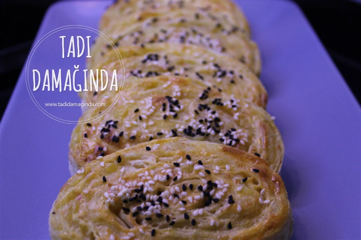 Patatesli Rulo Börek (Buzluk Böreği)
