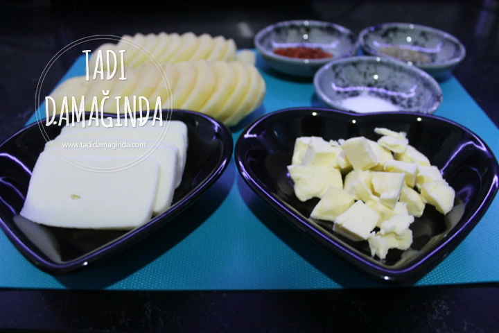 10 Dakikada Mikrodalgada Patates