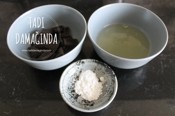 3 Malzemeli Unsuz Nefis Kurabiye