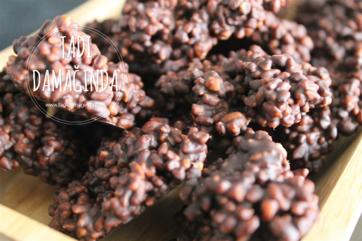 2 Malzemeli Çikolatalı Bulgur Patlağı