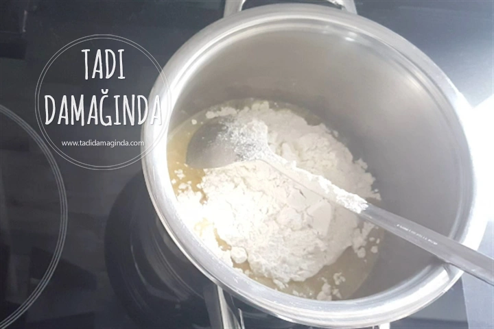 Bisküvili Tavuk Göğsü