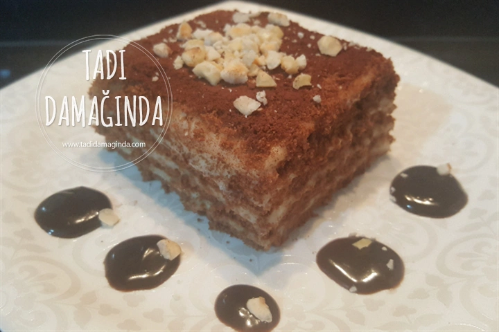 Bisküvili Tavuk Göğsü