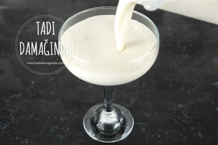 Şekersiz Kavunlu Milkshake