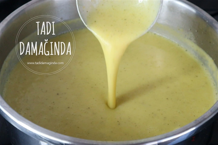 Bitkisel Sütlü Sebzeli Kabak Çorbası