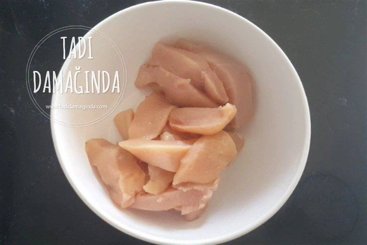 Fast Food Tavukları (Bugün Hazırla Yarın Kızart)