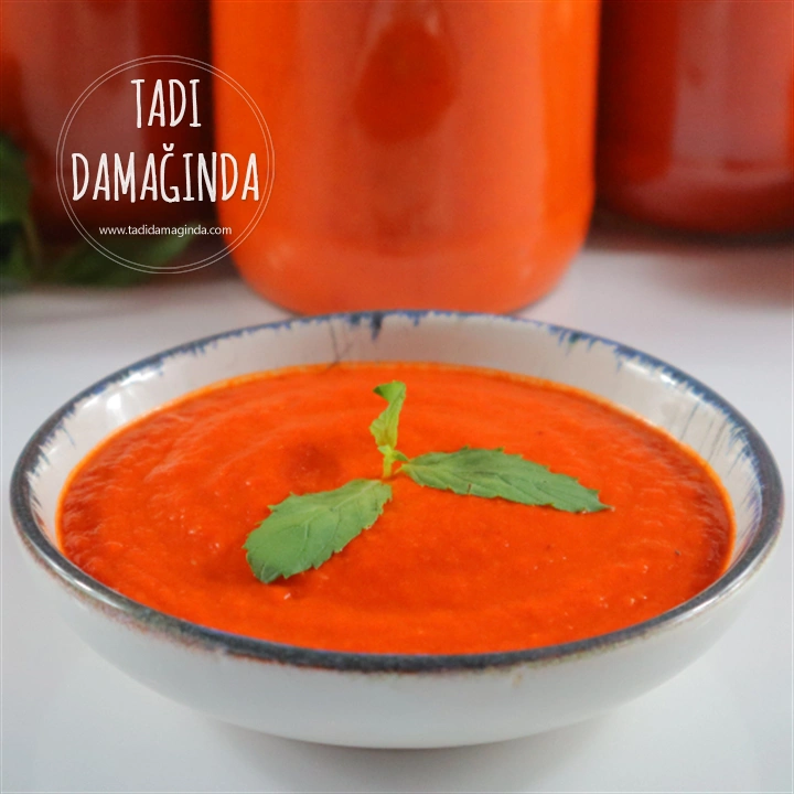 Köz Biberli Domatesli Sos