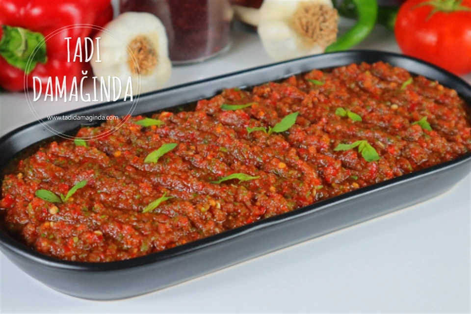 Acılı Ezme (Salçasız)