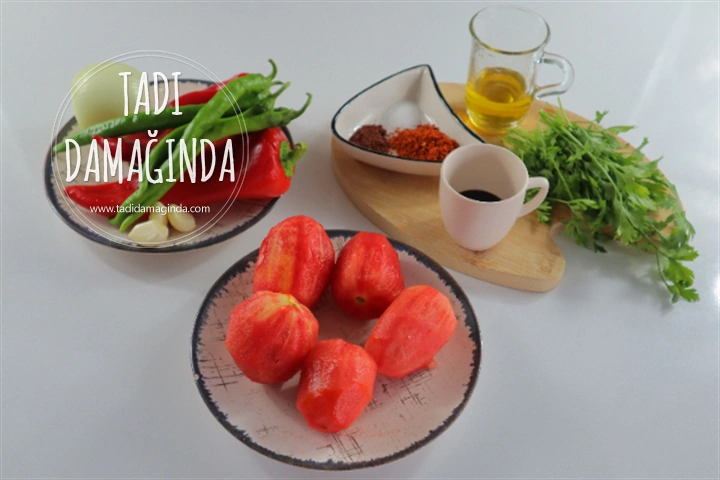 Acılı Ezme (Salçasız)