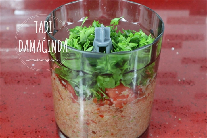 Acılı Ezme (Salçasız)