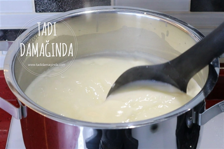 Terbiyesi Tencerede Pratik Yoğurt Çorbası