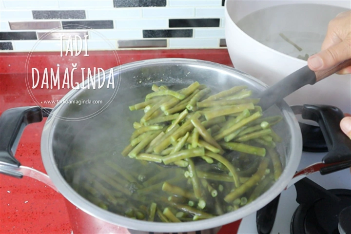 Buzlukta Taze Börülce Nasıl Saklanır