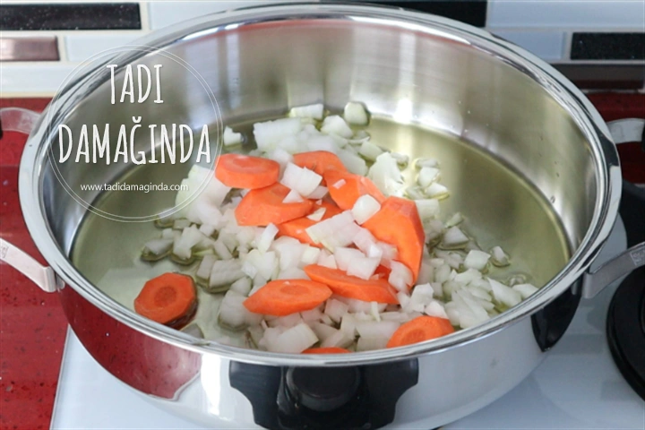 Havuçlu Zerdeçallı Taze Fasulye