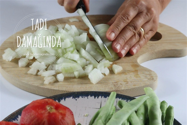 Zeytinyağlı Taze Fasulye