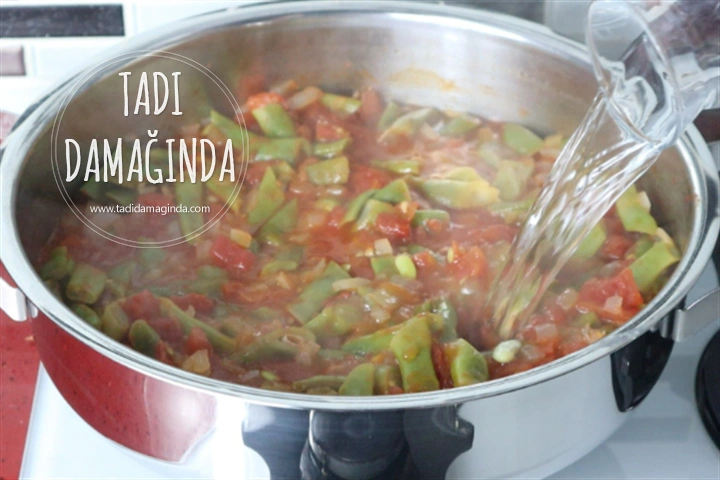 Zeytinyağlı Taze Fasulye