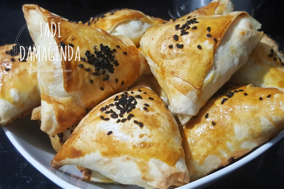 Buzlukta Saklanabilen Peynirli Muska Börek