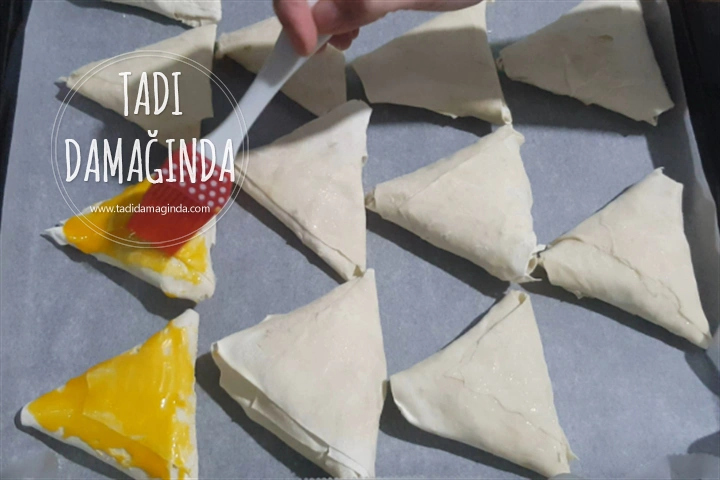 Buzlukta Saklanabilen Peynirli Muska Börek