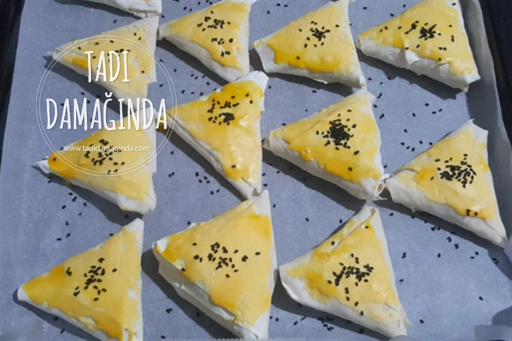 Buzlukta Saklanabilen Peynirli Muska Börek