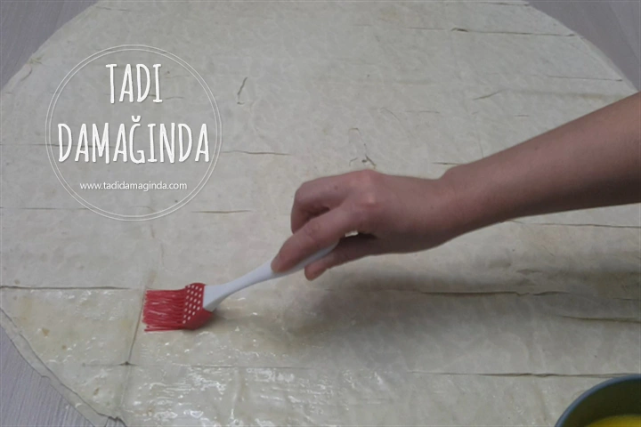 Buzlukta Saklanabilen Peynirli Muska Börek