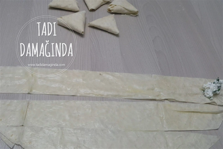 Buzlukta Saklanabilen Peynirli Muska Börek