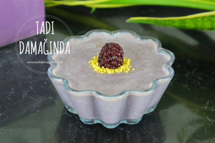 Böğürtlenli Chia Puding (Rafine Şekersiz)