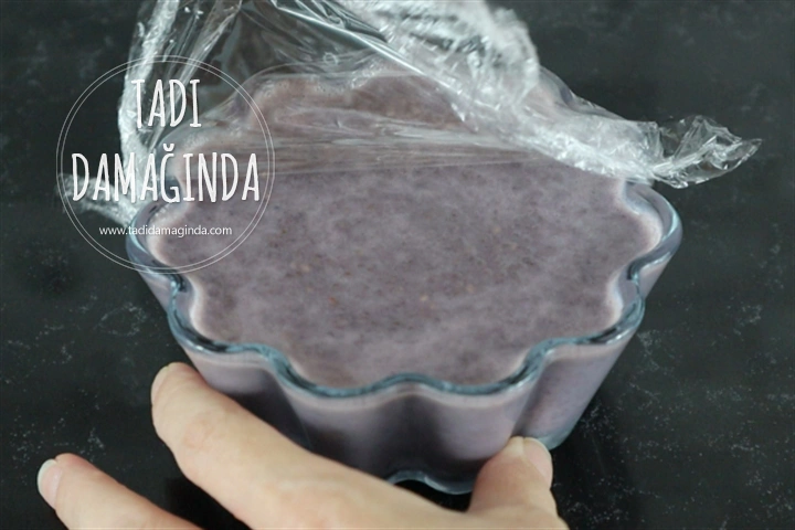 Böğürtlenli Chia Puding (Rafine Şekersiz)