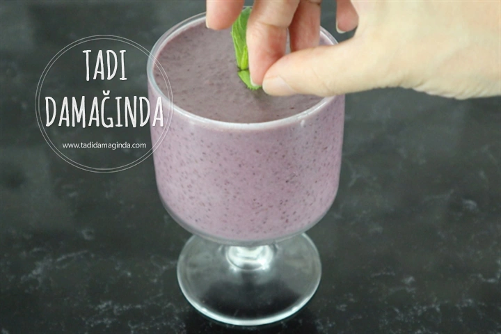 Böğürtlenli Chia Puding (Laktozsuz Kazeinsiz Rafine Şekersiz)