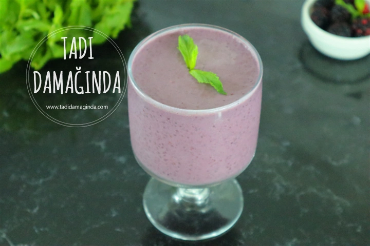 Böğürtlenli Chia Puding (Laktozsuz Kazeinsiz Rafine Şekersiz)