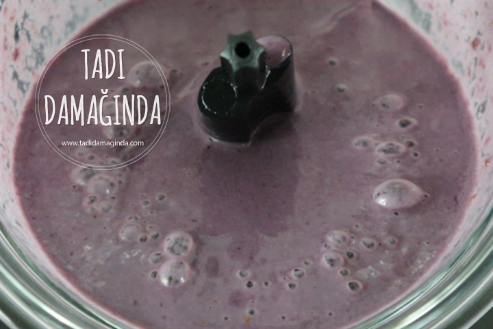 Böğürtlenli Chia Puding (Laktozsuz Kazeinsiz Rafine Şekersiz)