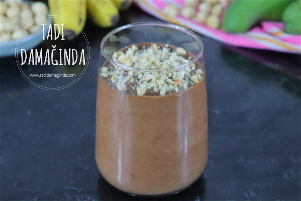 Kakaolu Fındıklı Avokado Puding (Şekersiz Glütensiz Vegan)