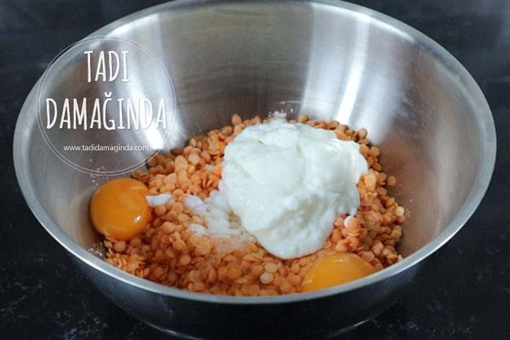 Zeytinli Kekikli Mercimek Ekmeği