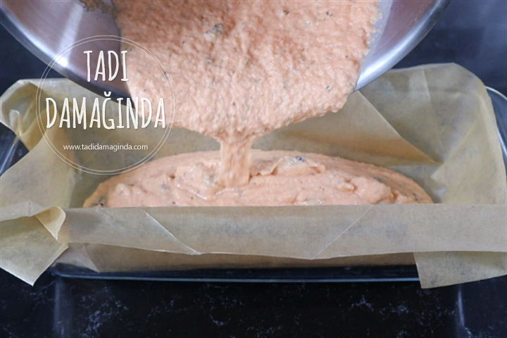 Zeytinli Kekikli Mercimek Ekmeği