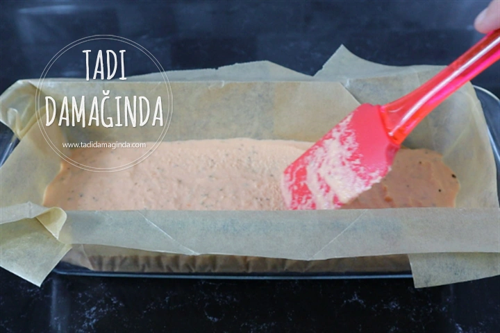 Zeytinli Kekikli Mercimek Ekmeği