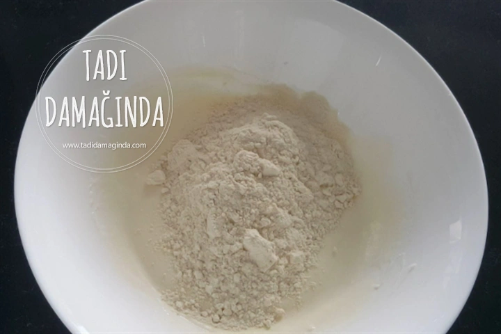 Kremalı Şerbetli Tatlı (Yumurtasız)