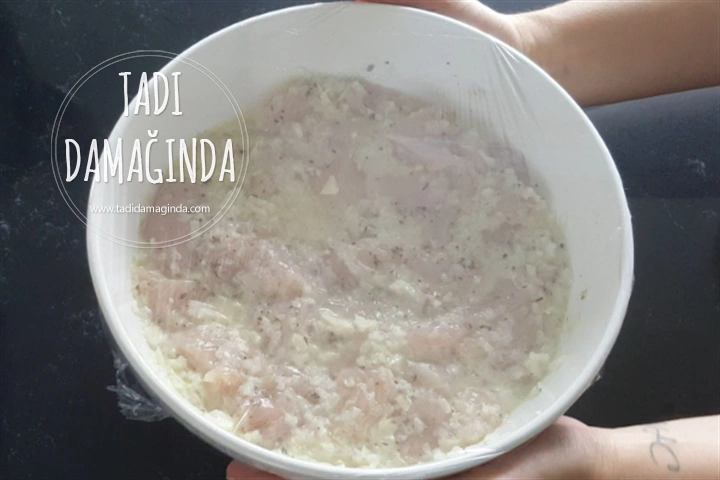 Kekikli Kremalı Tavuk Makarna