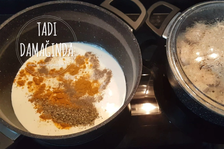 Kekikli Kremalı Tavuk Makarna