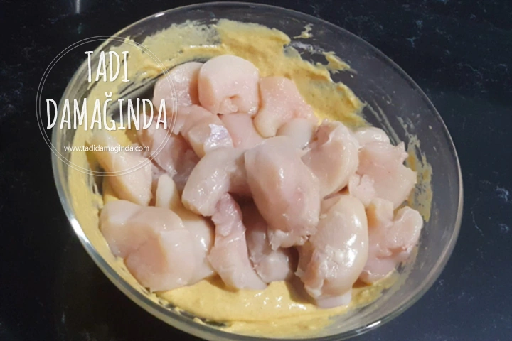 Mısır Gevrekli Fast Food Tavukları