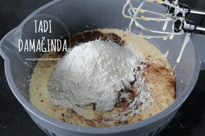 Çikolatalı Portakallı Kek