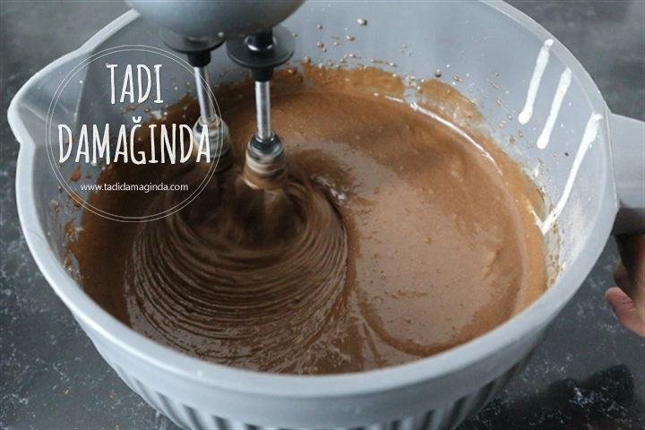 Çikolatalı Portakallı Kek