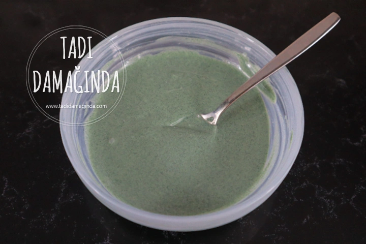 Narlı Çam Ağacı Çikolatası