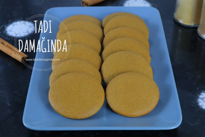 Zencefilli Tarçınlı Kurabiye