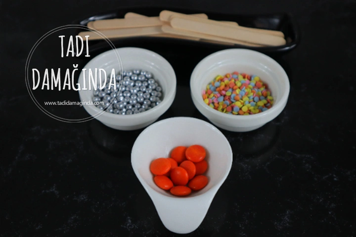 Çam Ağacı Kekleri