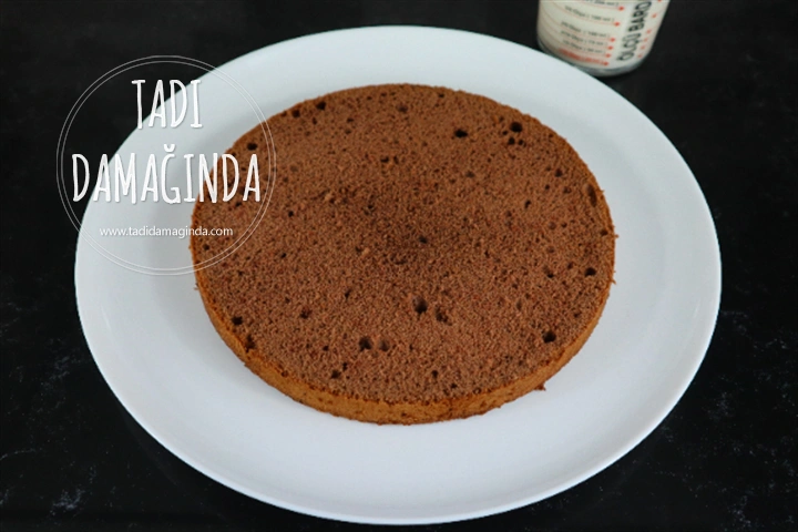 Çam Ağacı Kekleri