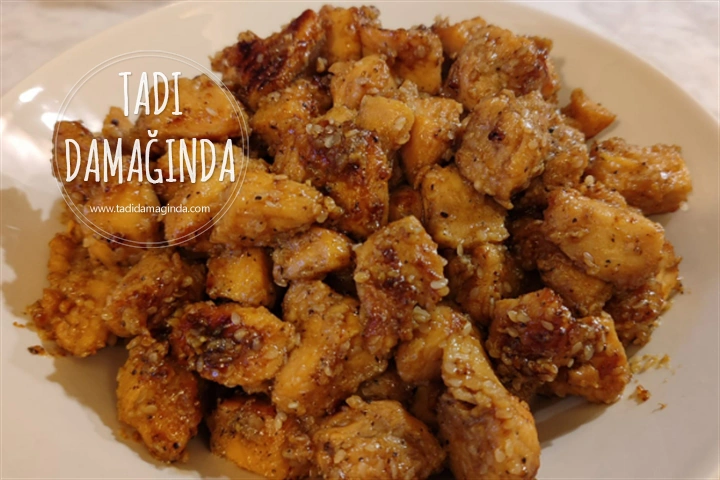 Soya Soslu Ballı Susamlı Tavuk (Çin Usulü)